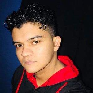 Meet your Posher, Javier